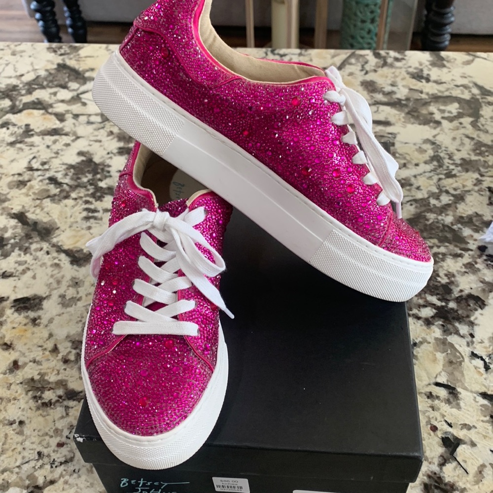 Betsey Johnson Sindy